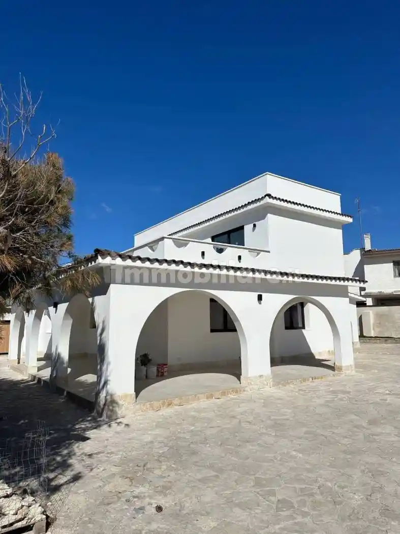 Villa in affitto a Leporano