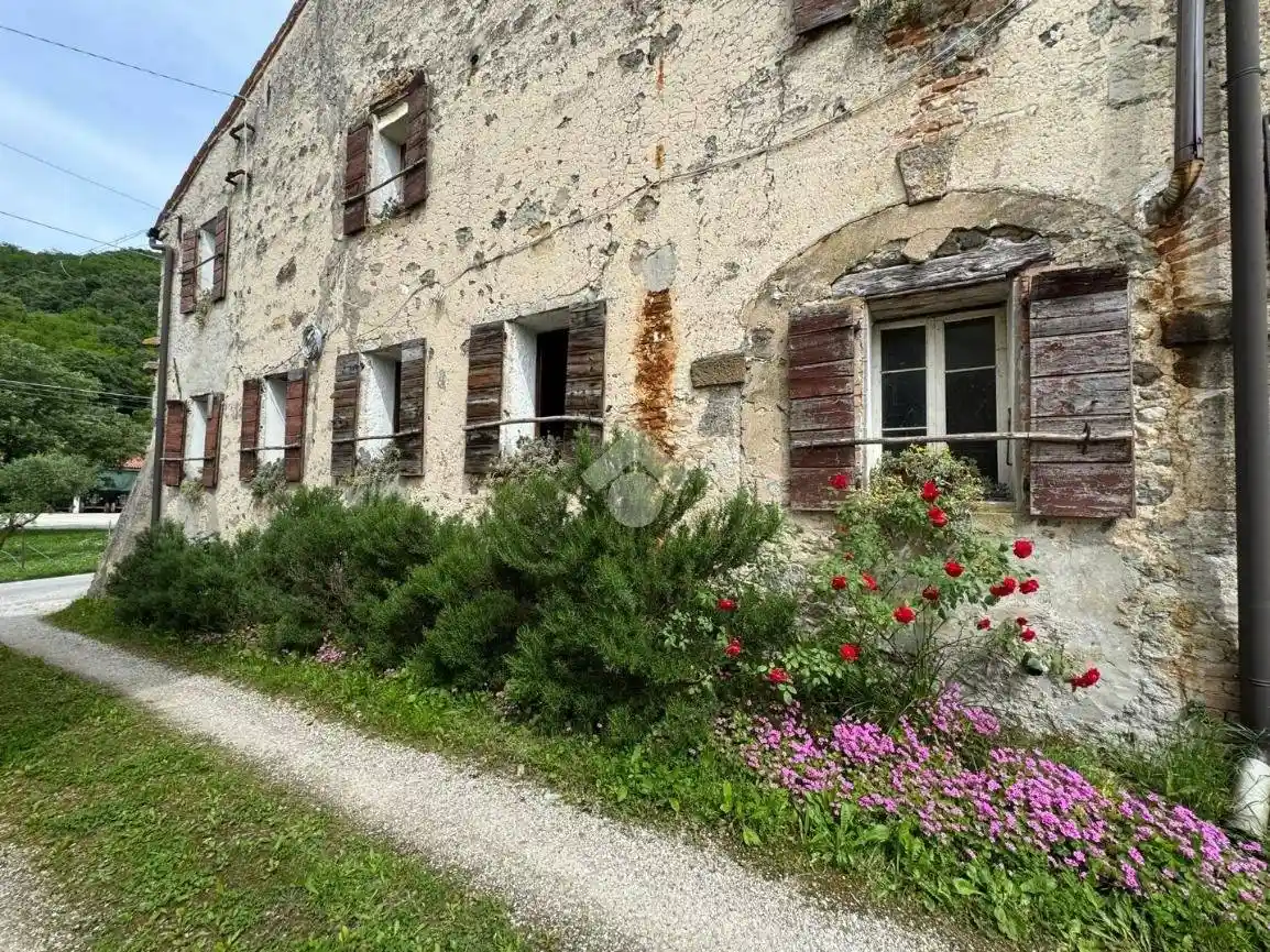 Casa indipendente in vendita a Montegrotto Terme