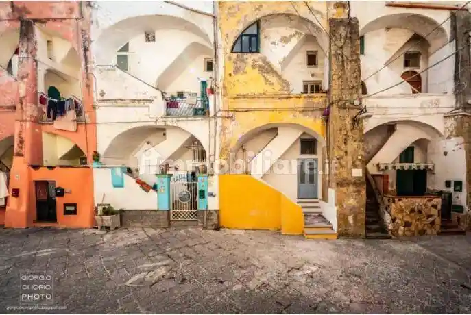 Appartamento in vendita a Procida