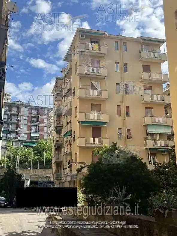 Appartamento in vendita a Genova