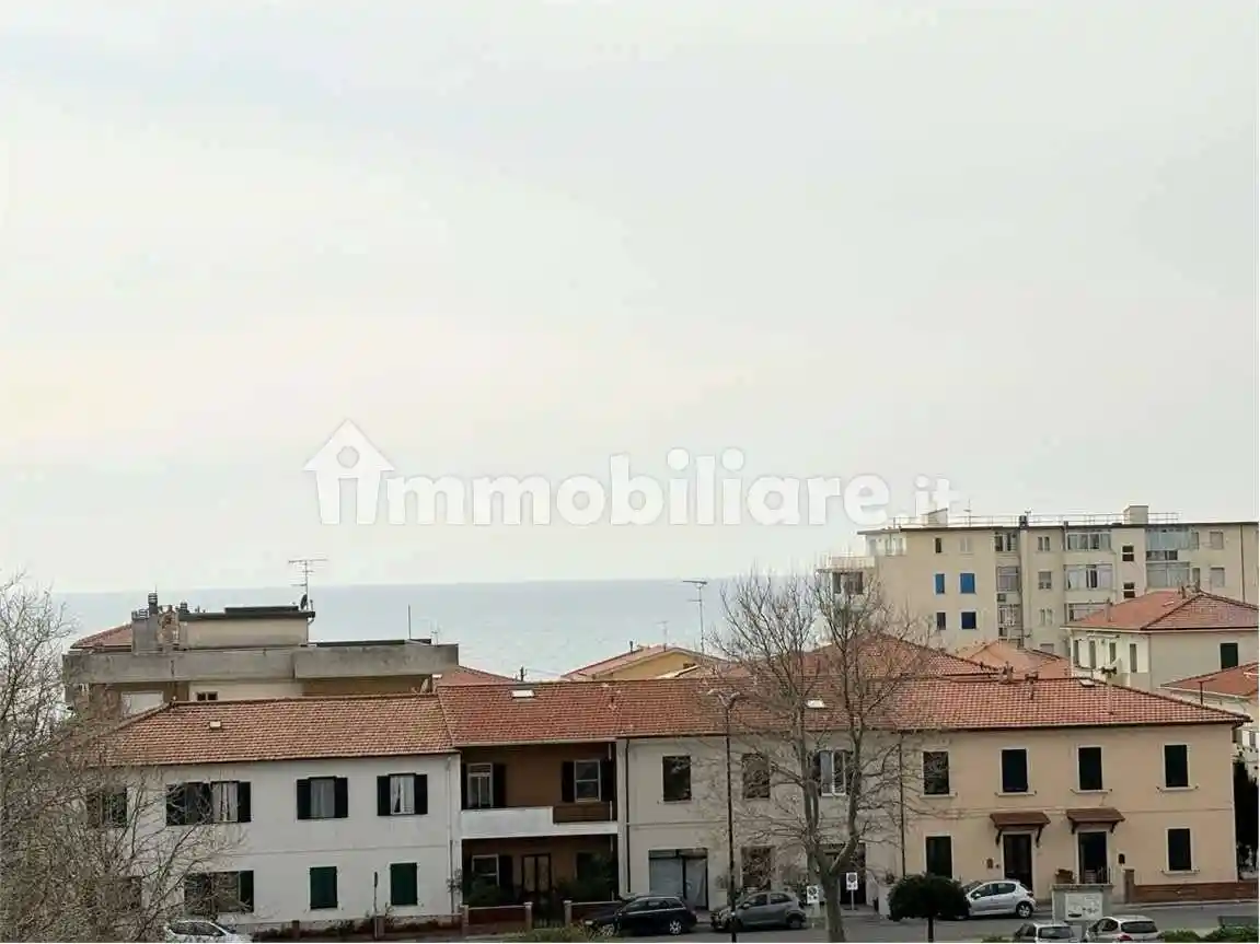 Appartamento in vendita a Rosignano Marittimo