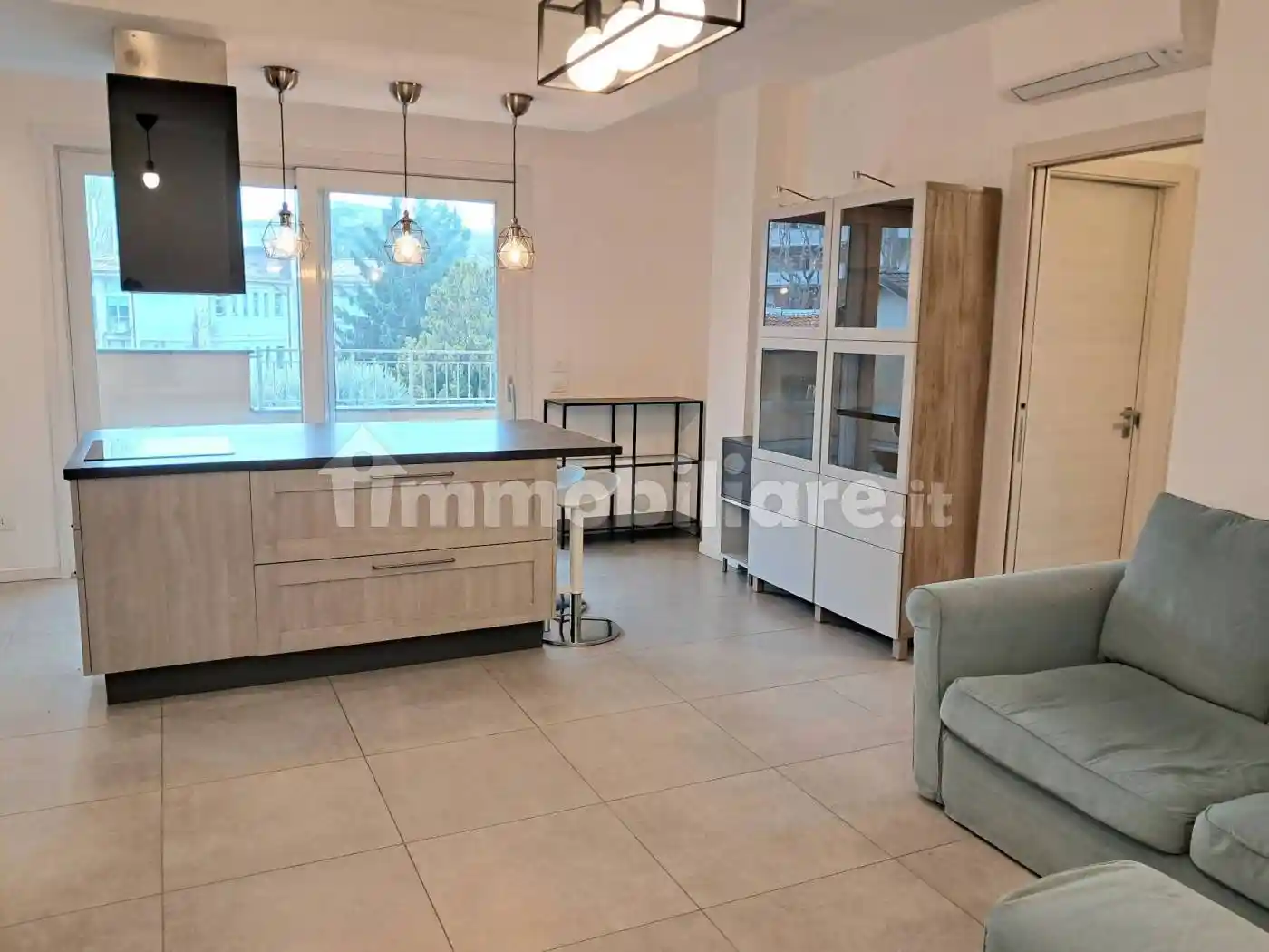 Appartamento in affitto a Rho