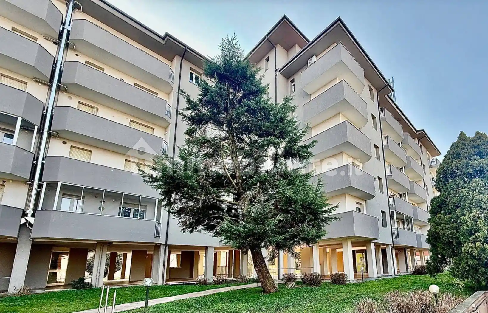 Appartamento in vendita a Rozzano