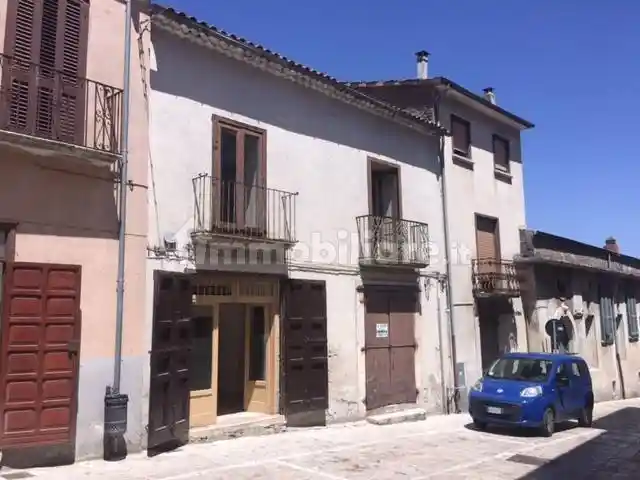 Casa indipendente in vendita a Montefusco