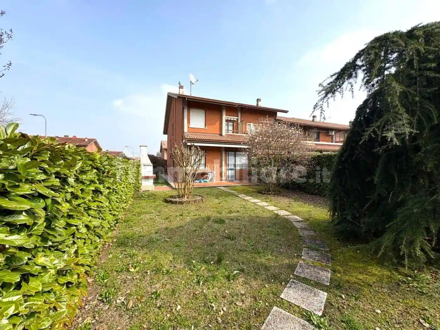 Villetta a schiera - foto 2