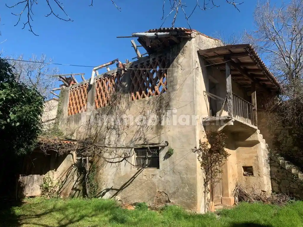 Rustico - Casale in vendita a Sgonico
