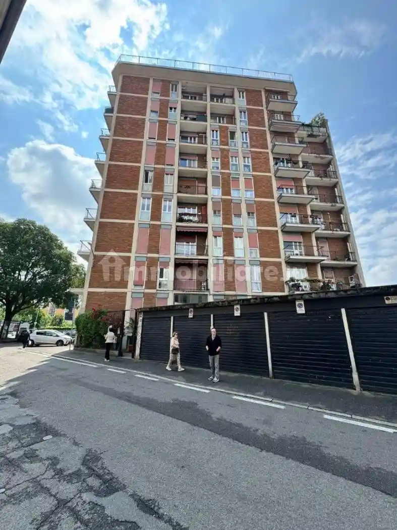 Appartamento in vendita a Monza