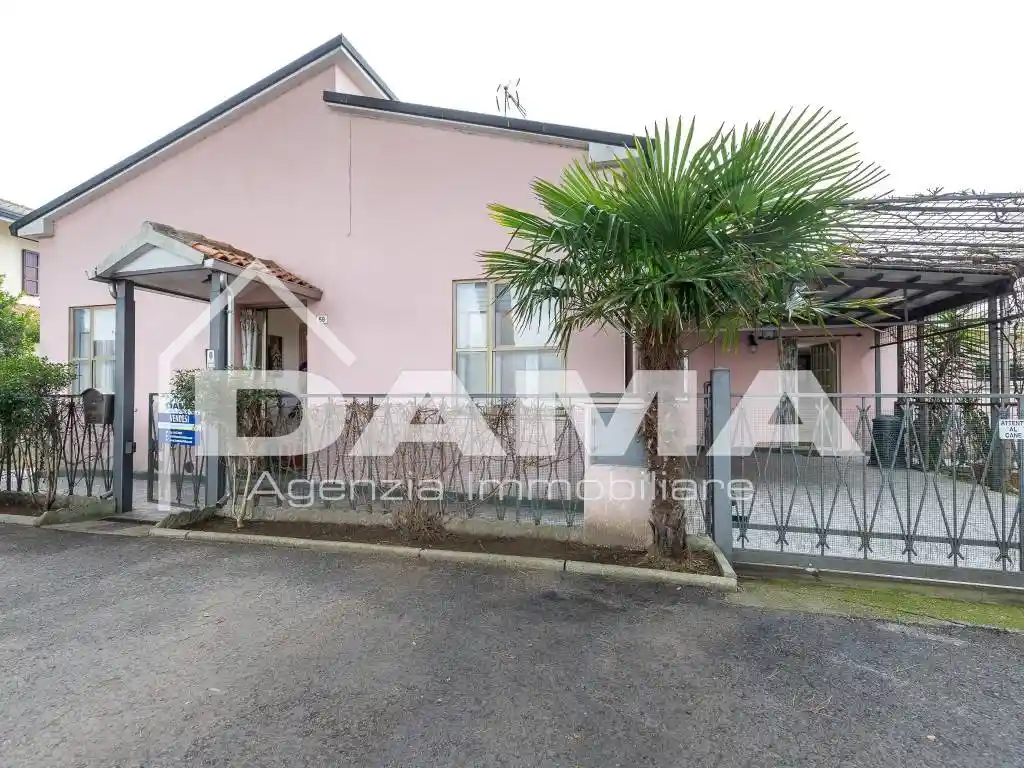 Casa indipendente in vendita a Cervia