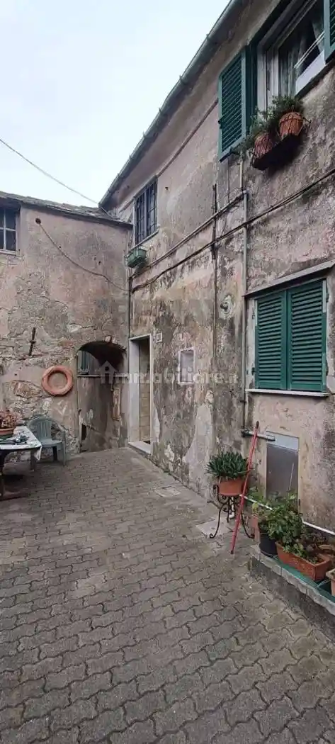 Appartamento in vendita a Genova