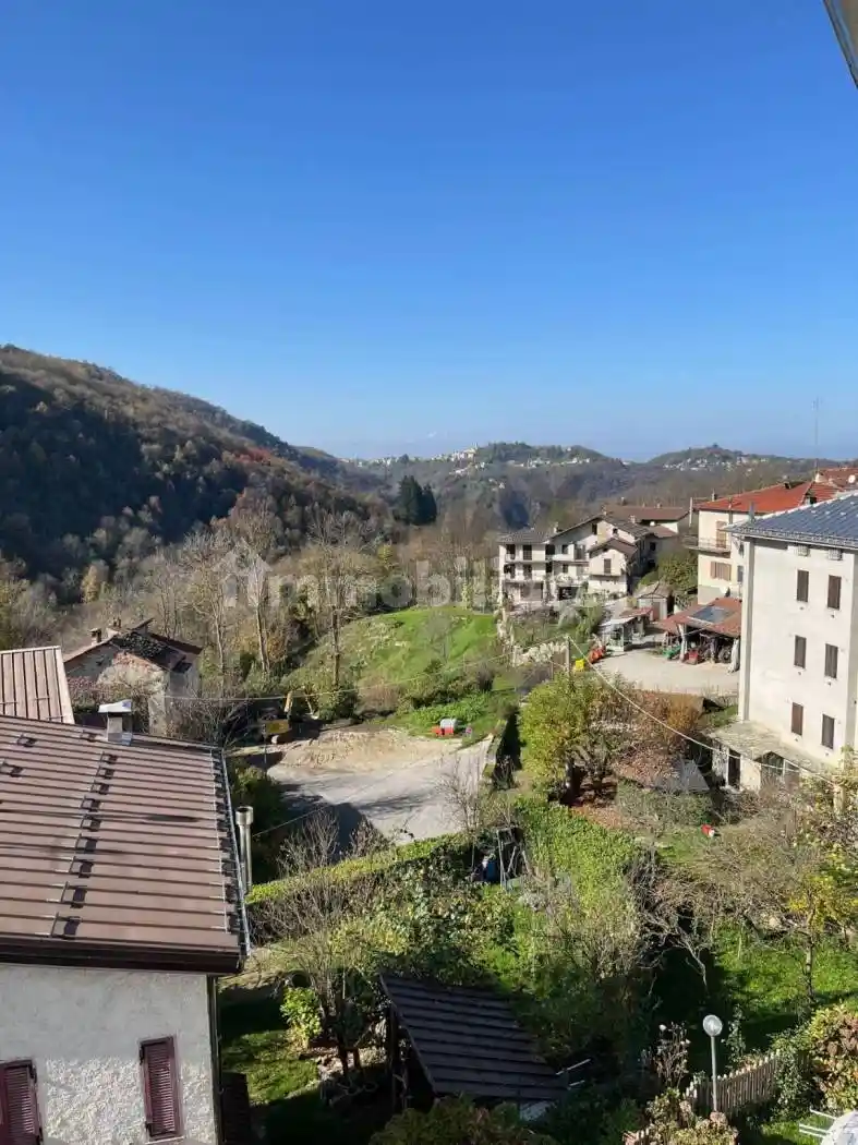 Appartamento in vendita a Roburent