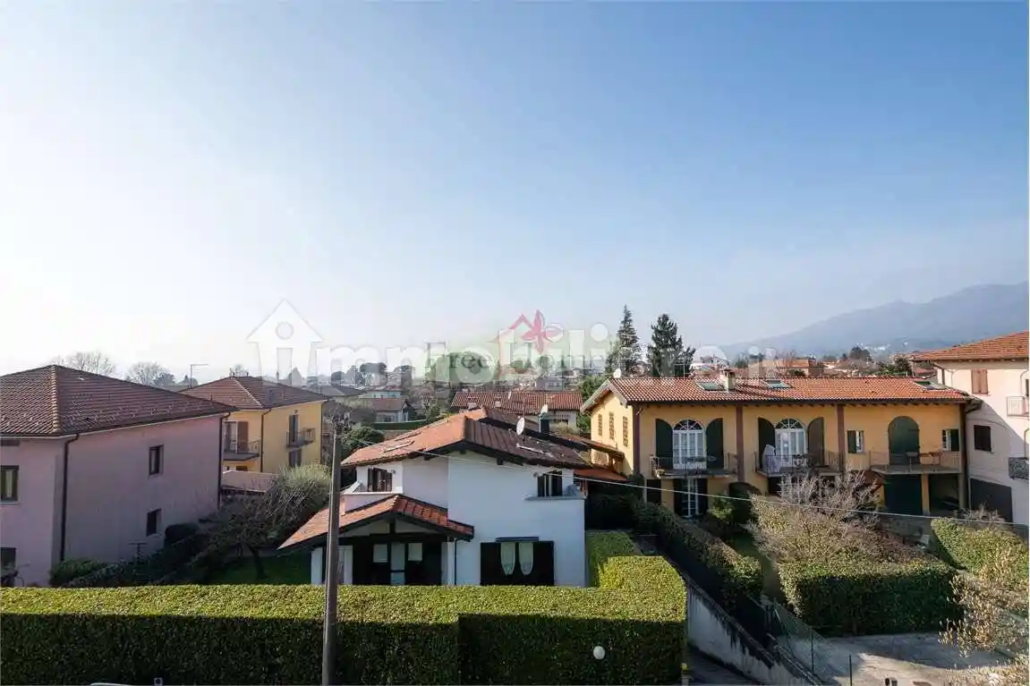 Appartamento in vendita a Varese