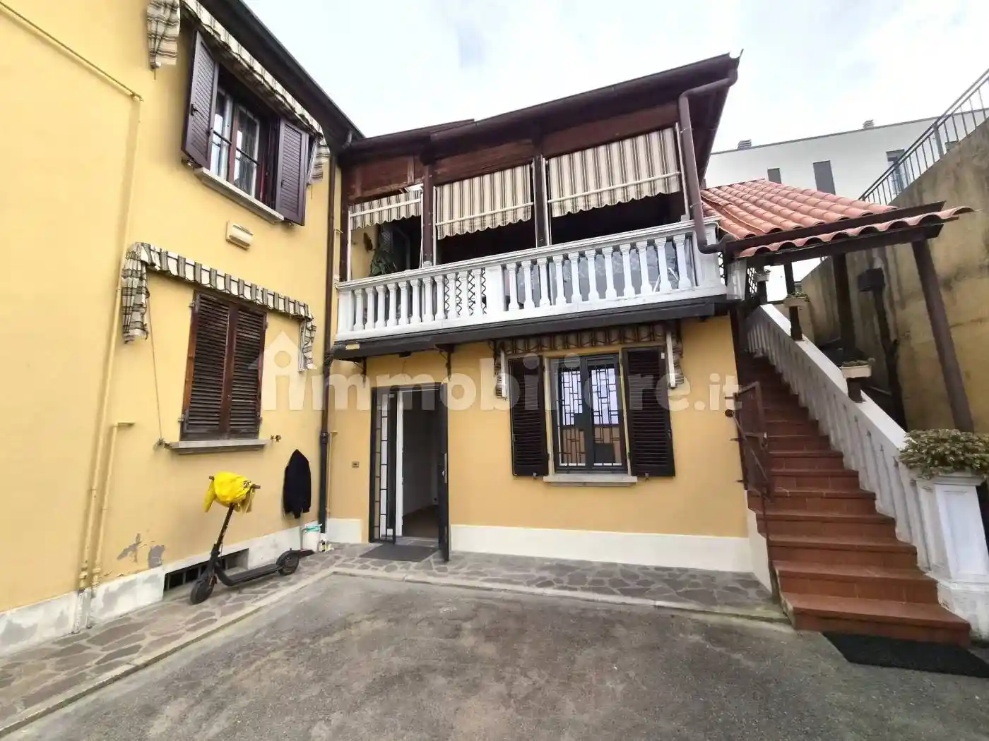 Appartamento in vendita a Bologna