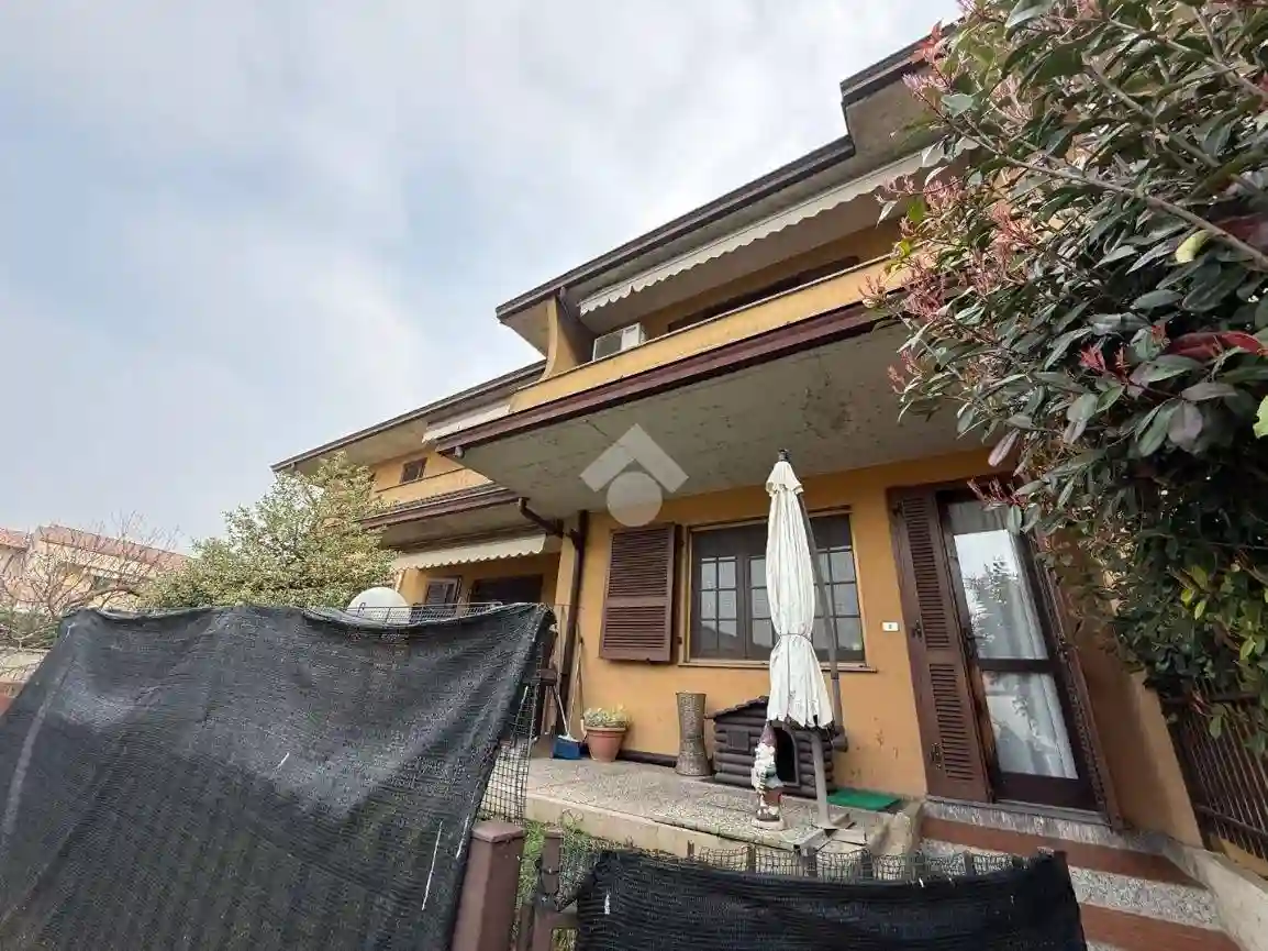 Villetta a schiera - foto 2