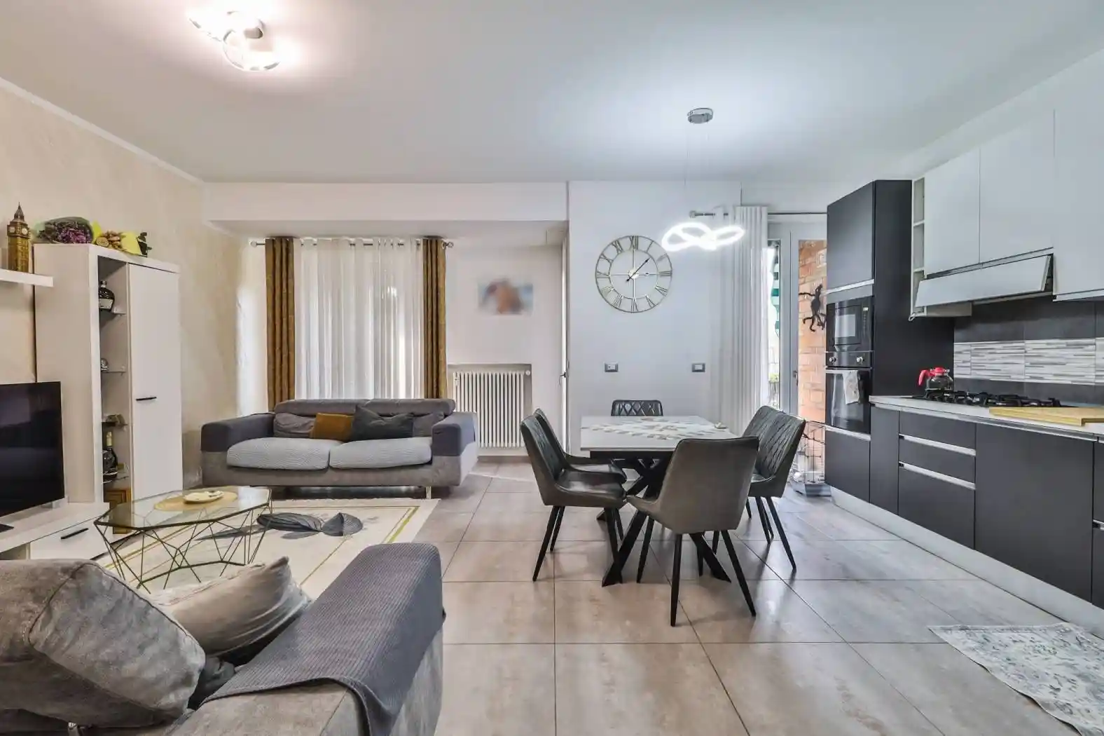 Appartamento in vendita a Bologna