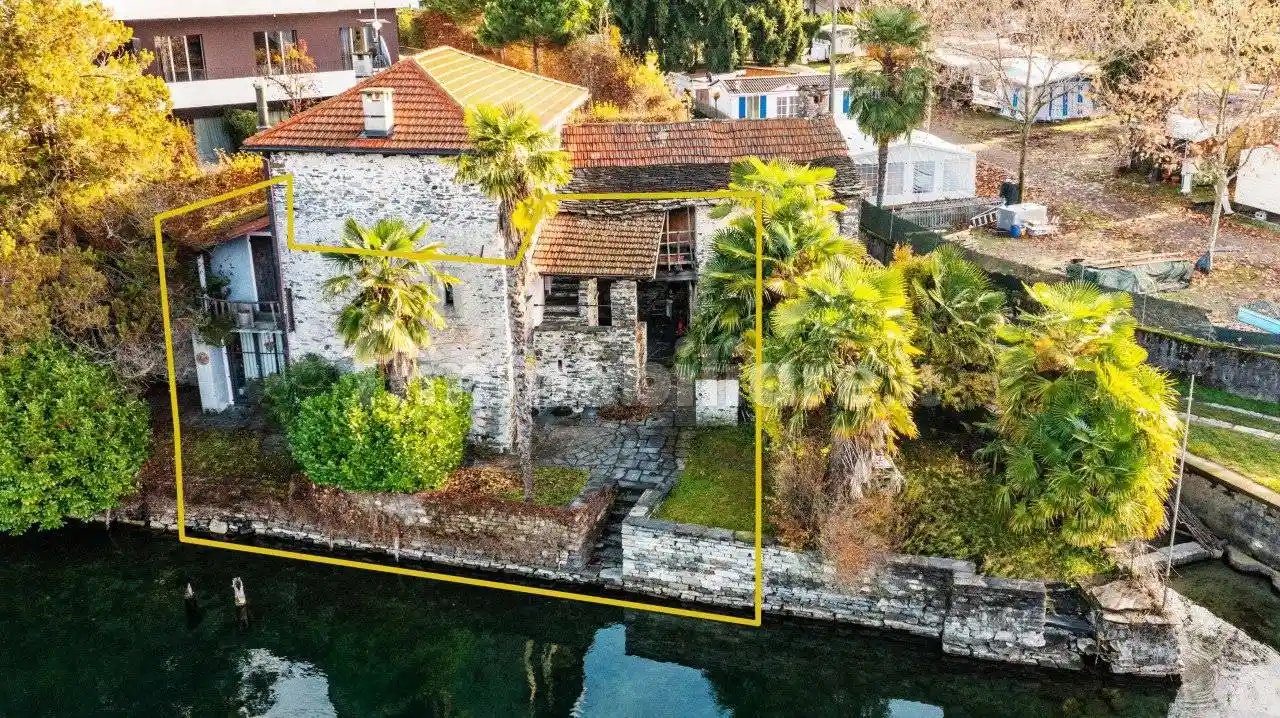 Villetta a schiera in vendita a Pettenasco