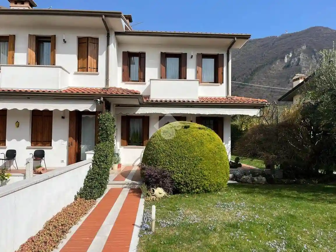 Villetta a schiera - foto 2