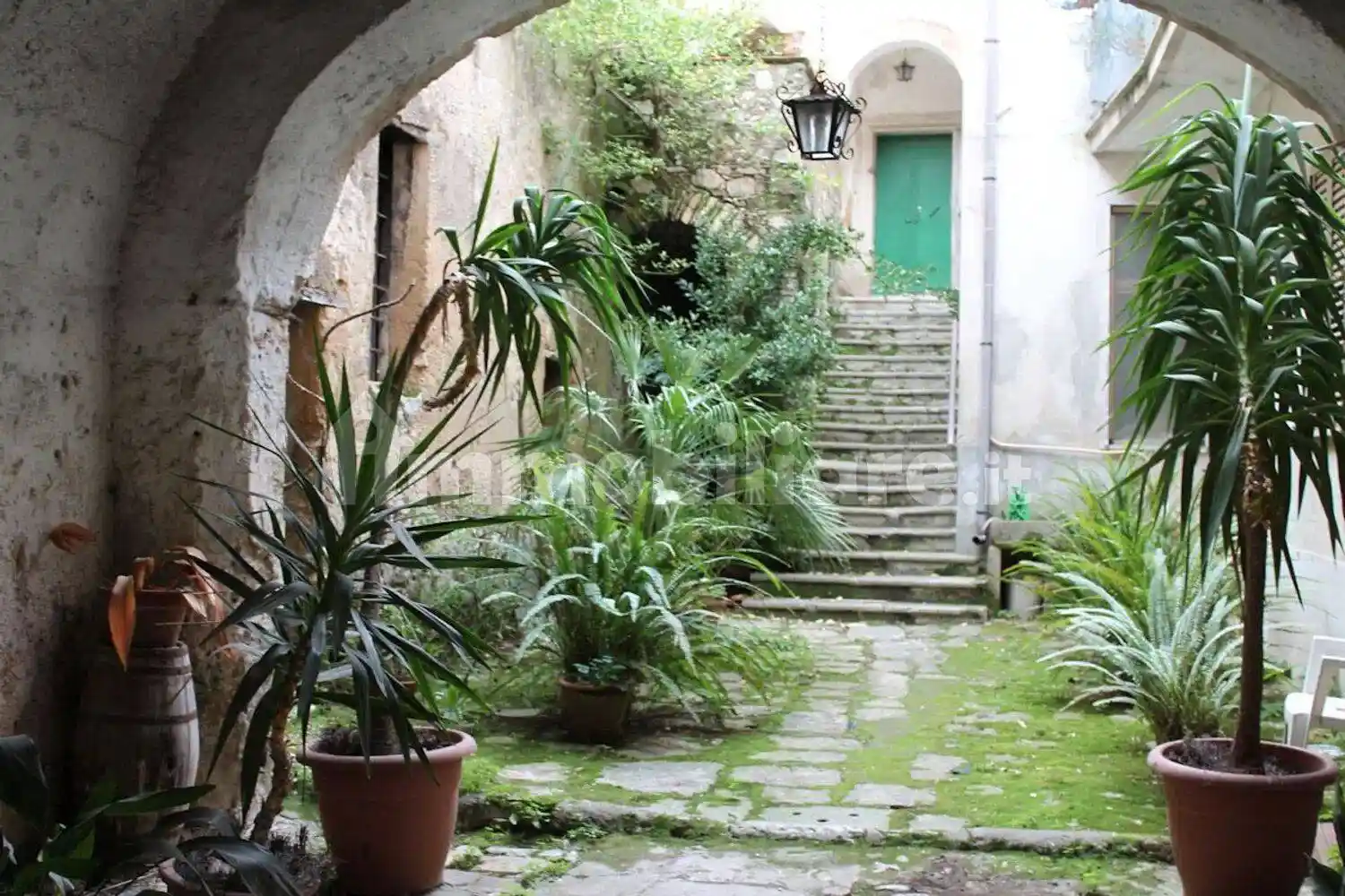 Palazzo - Edificio in vendita a Capaccio Paestum