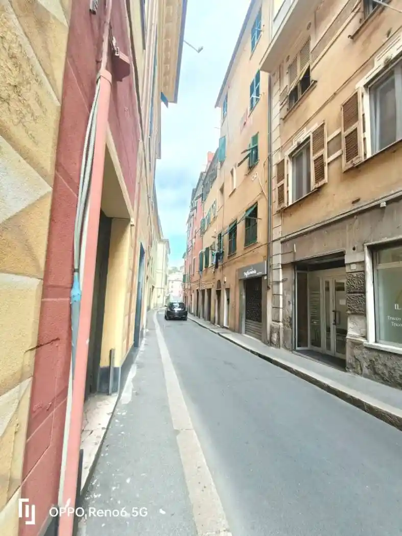 Appartamento in vendita a Genova