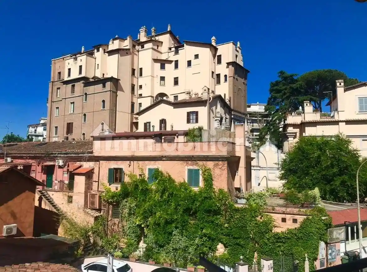 Appartamento in affitto a Roma