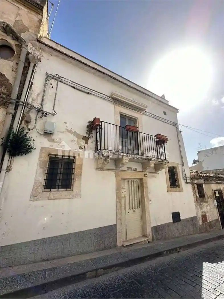 Casa indipendente in vendita a Noto