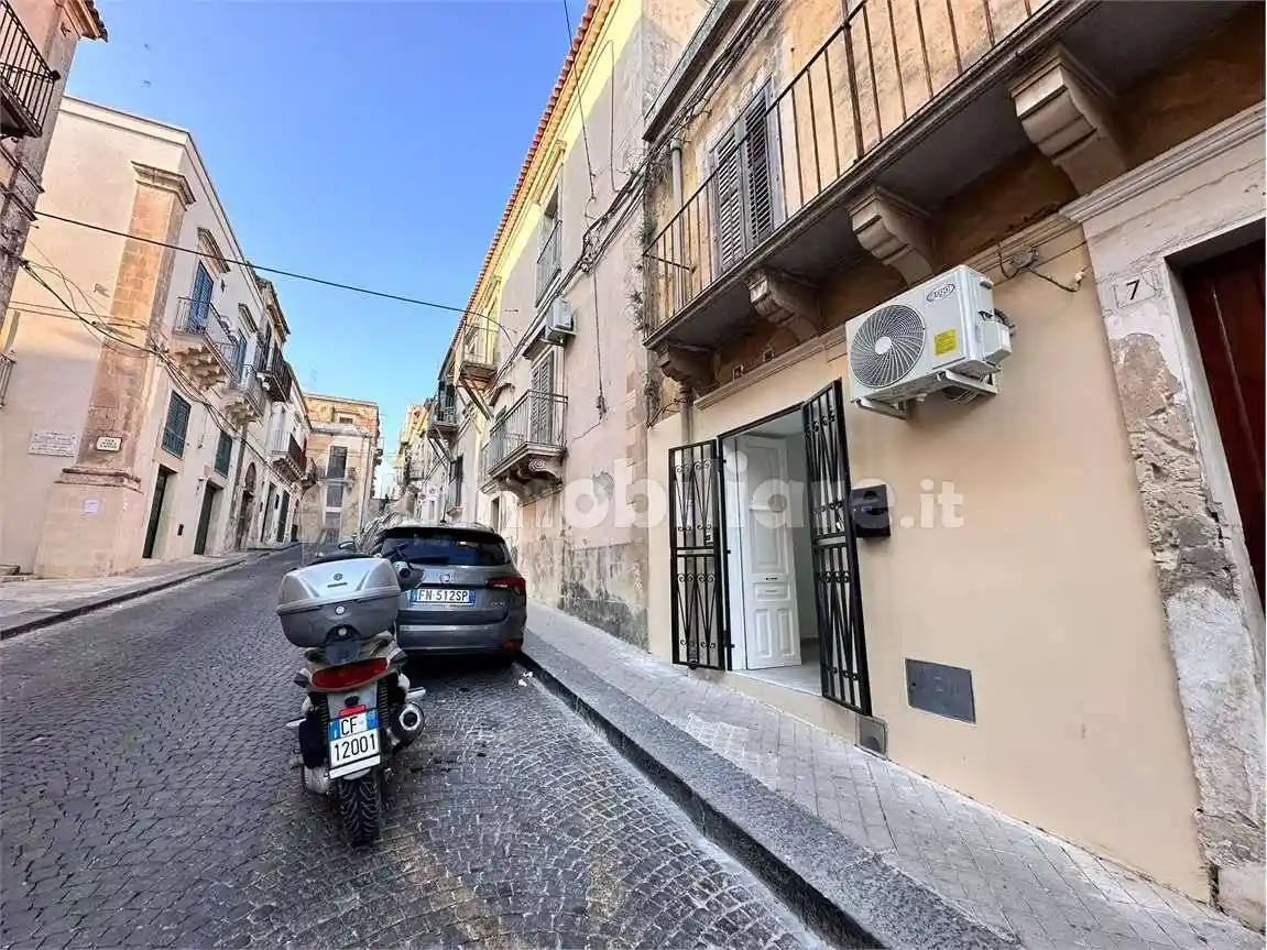 Appartamento in vendita a Noto