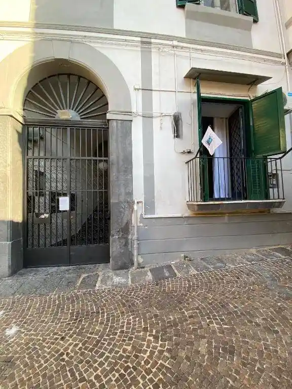 Appartamento in affitto a Napoli