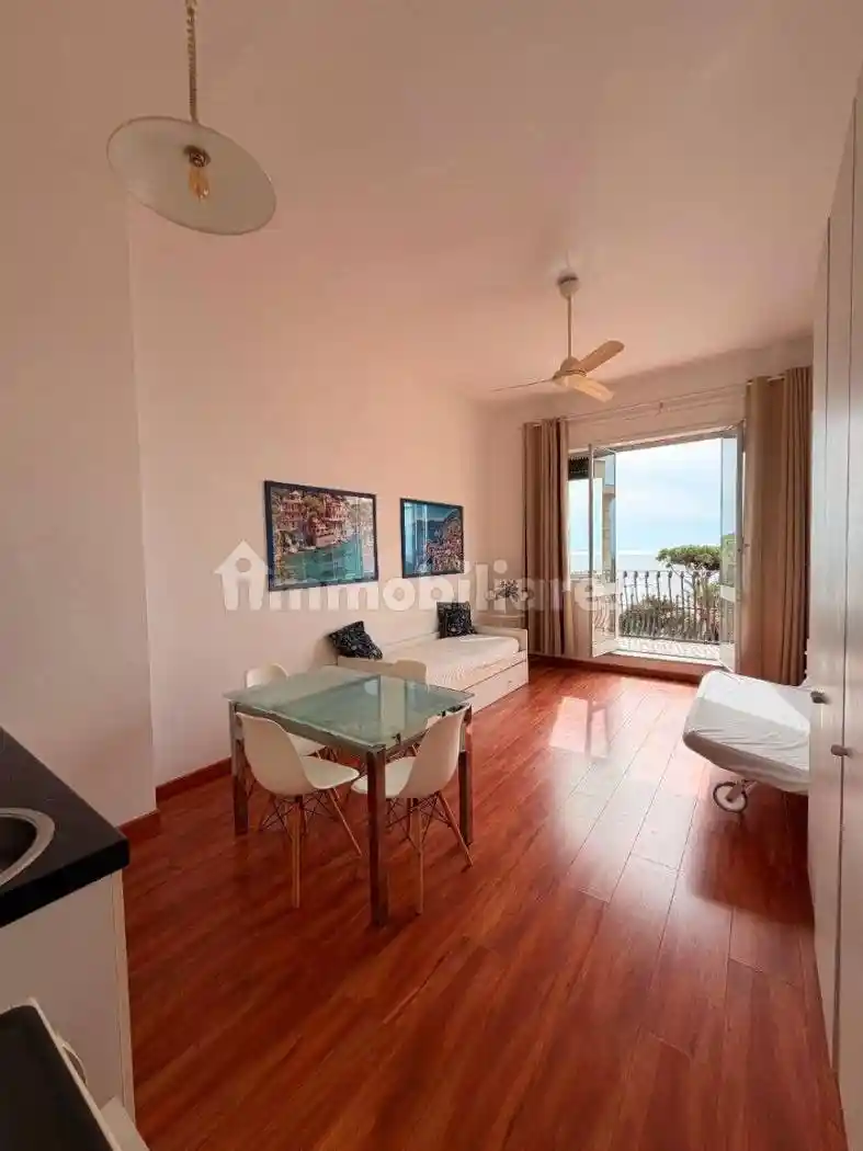 Appartamento in affitto a Genova