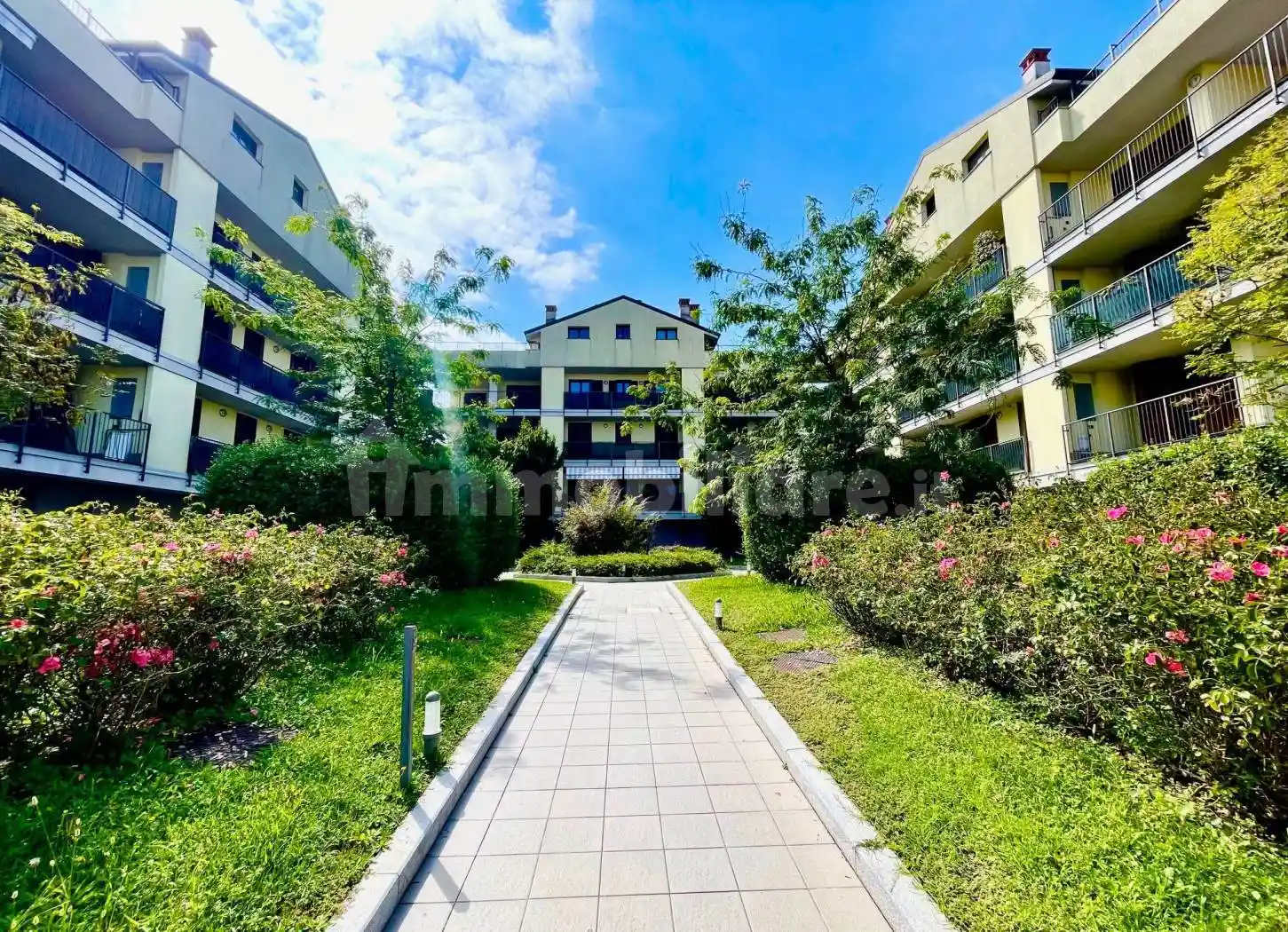 Appartamento in vendita a Casorate Primo