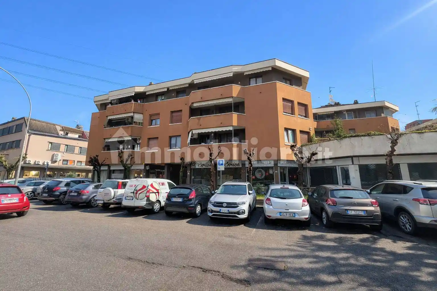 Appartamento in vendita a Arese