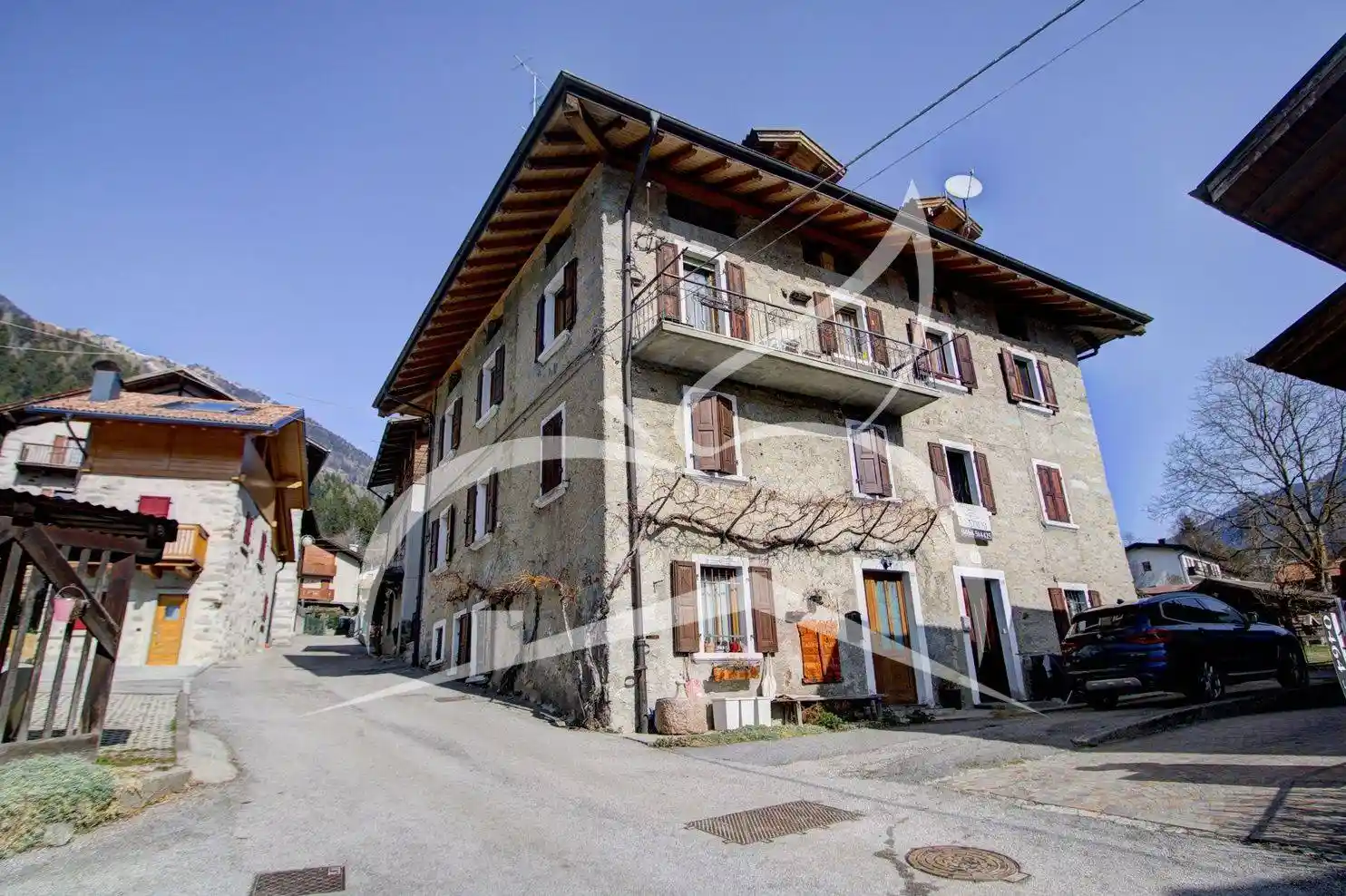 Casa indipendente in vendita a Spiazzo