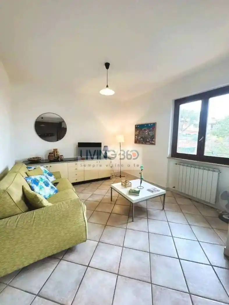 Appartamento in vendita a Anguillara Sabazia