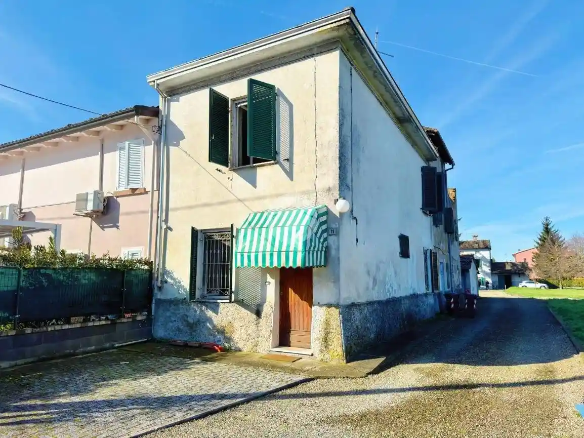 Casa indipendente in vendita a Torrile