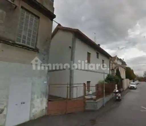 Casa indipendente in vendita a Busto Arsizio