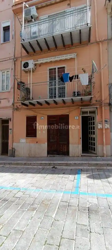 Appartamento in vendita a Campofelice di Roccella