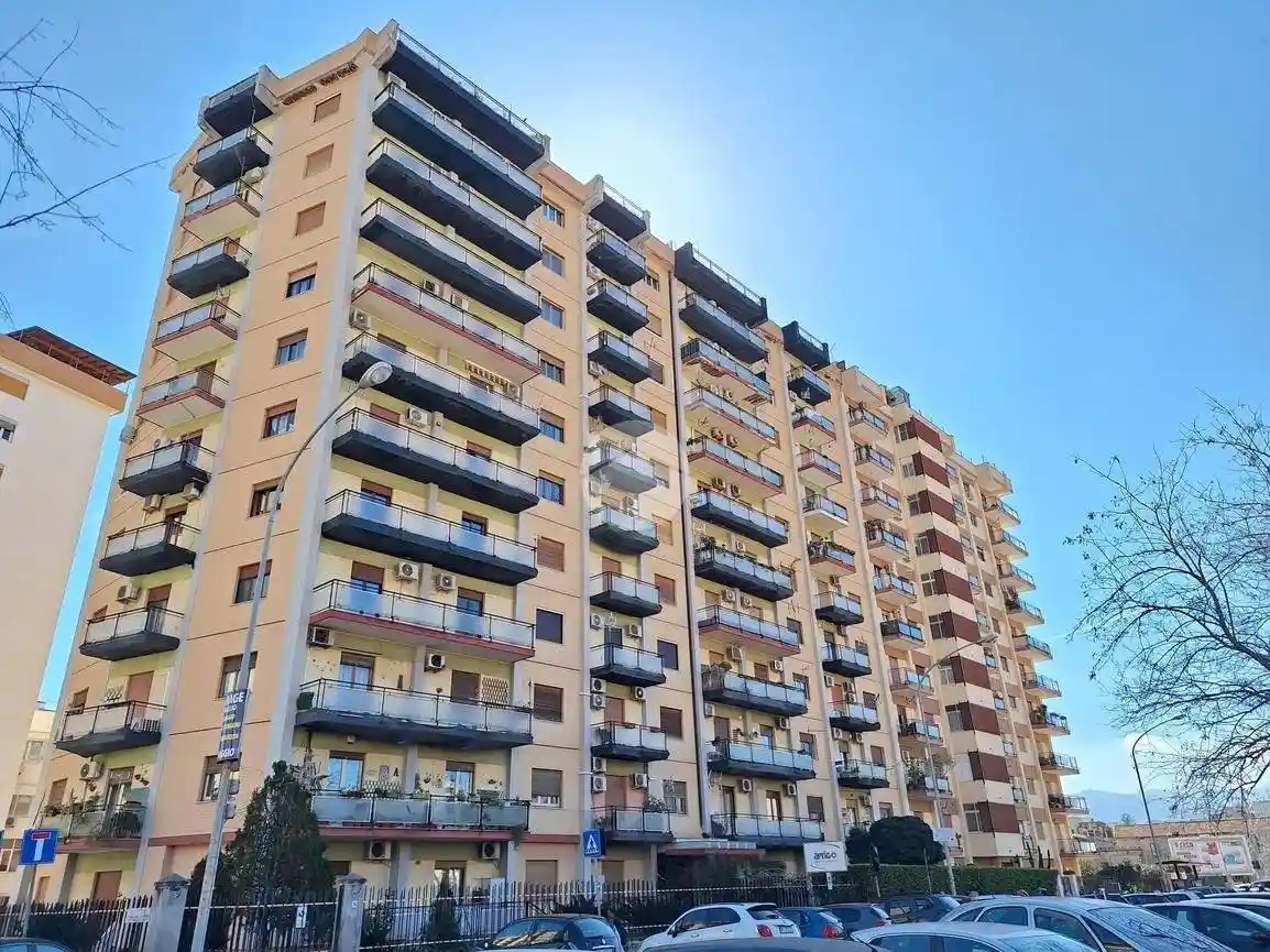 Appartamento in vendita a Palermo