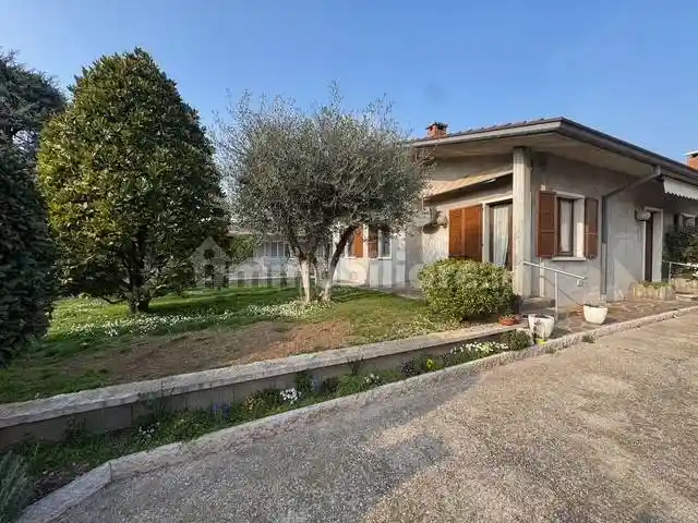 Villa in vendita a San Giovanni Lupatoto