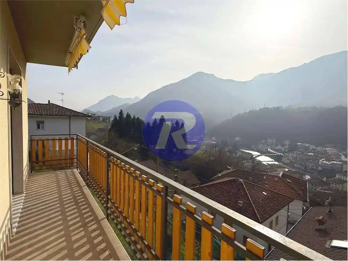 Appartamento in vendita a San Giovanni Bianco