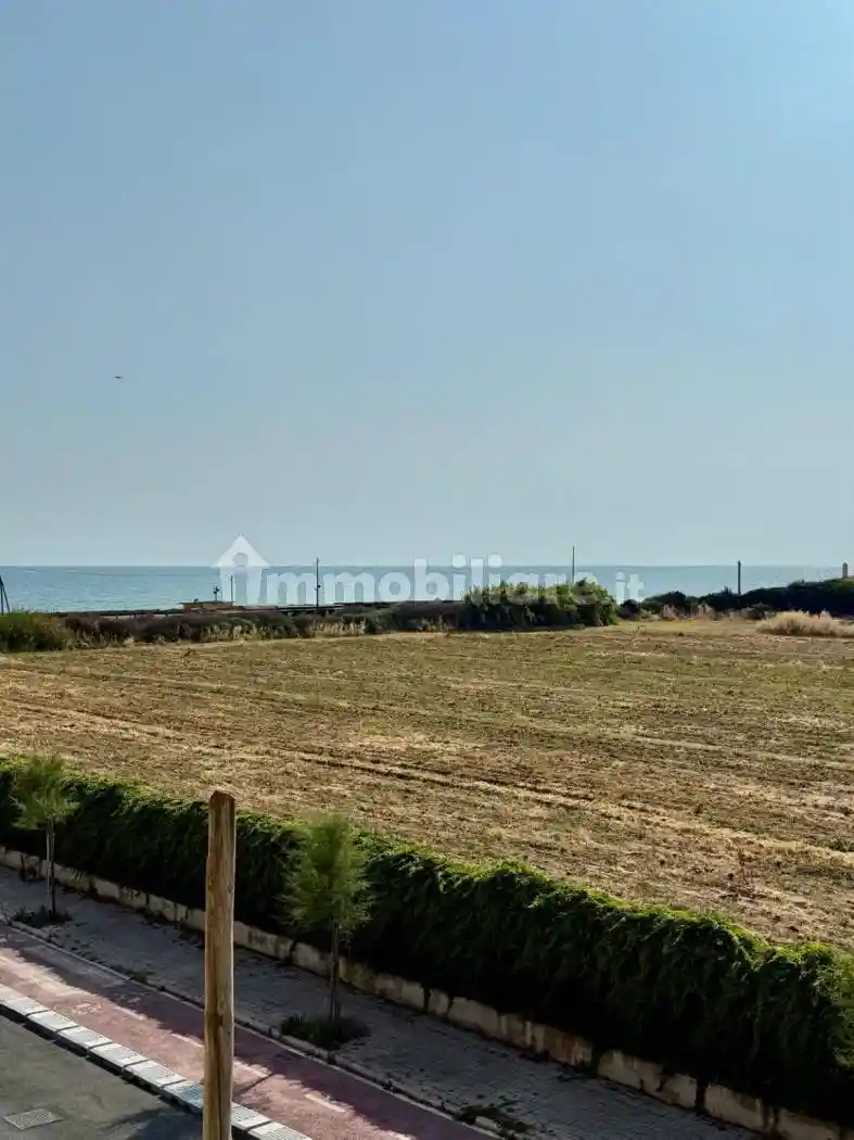 Appartamento in vendita a Ladispoli