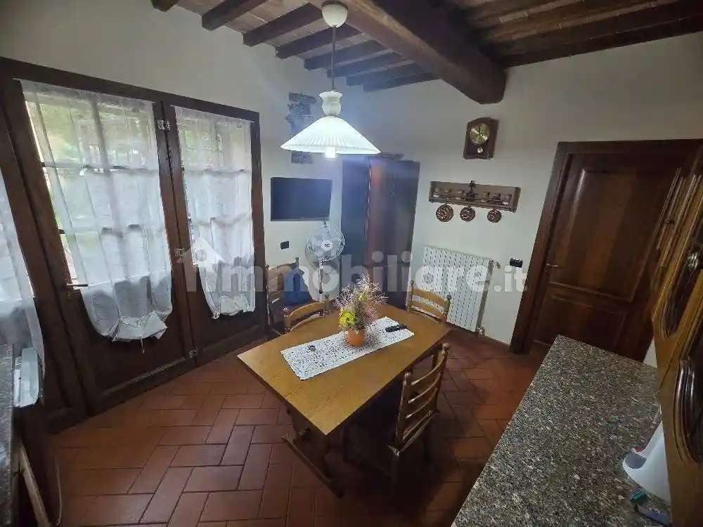 Casa indipendente in vendita a Serravalle Pistoiese
