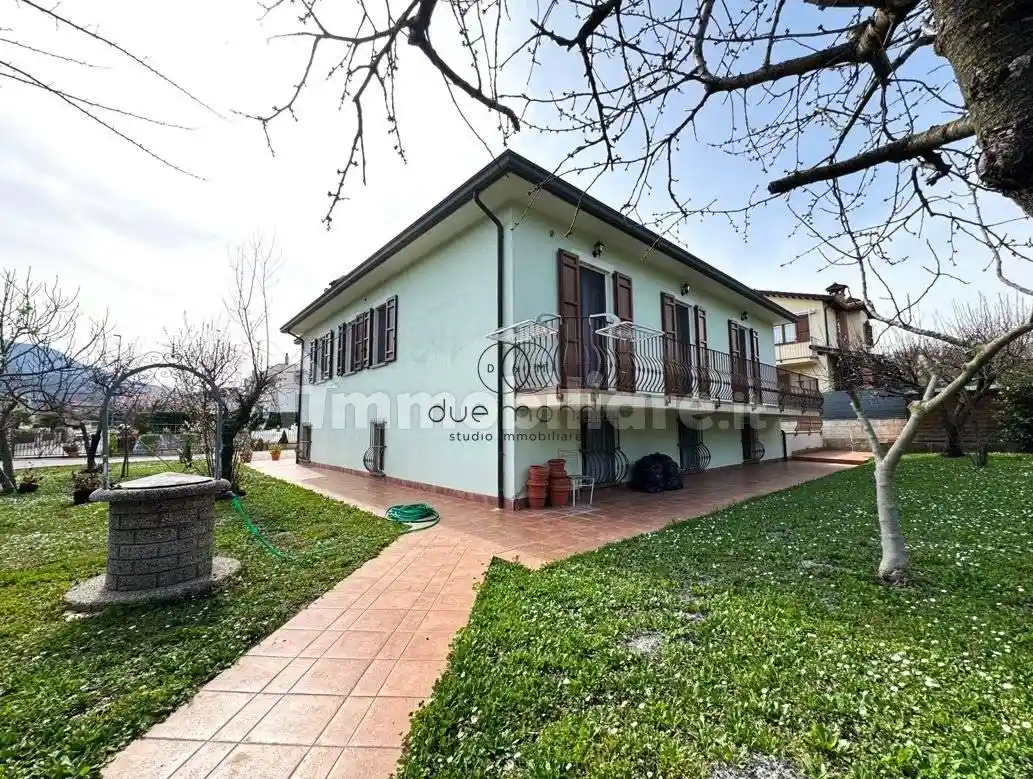 Villa in vendita a Spoleto