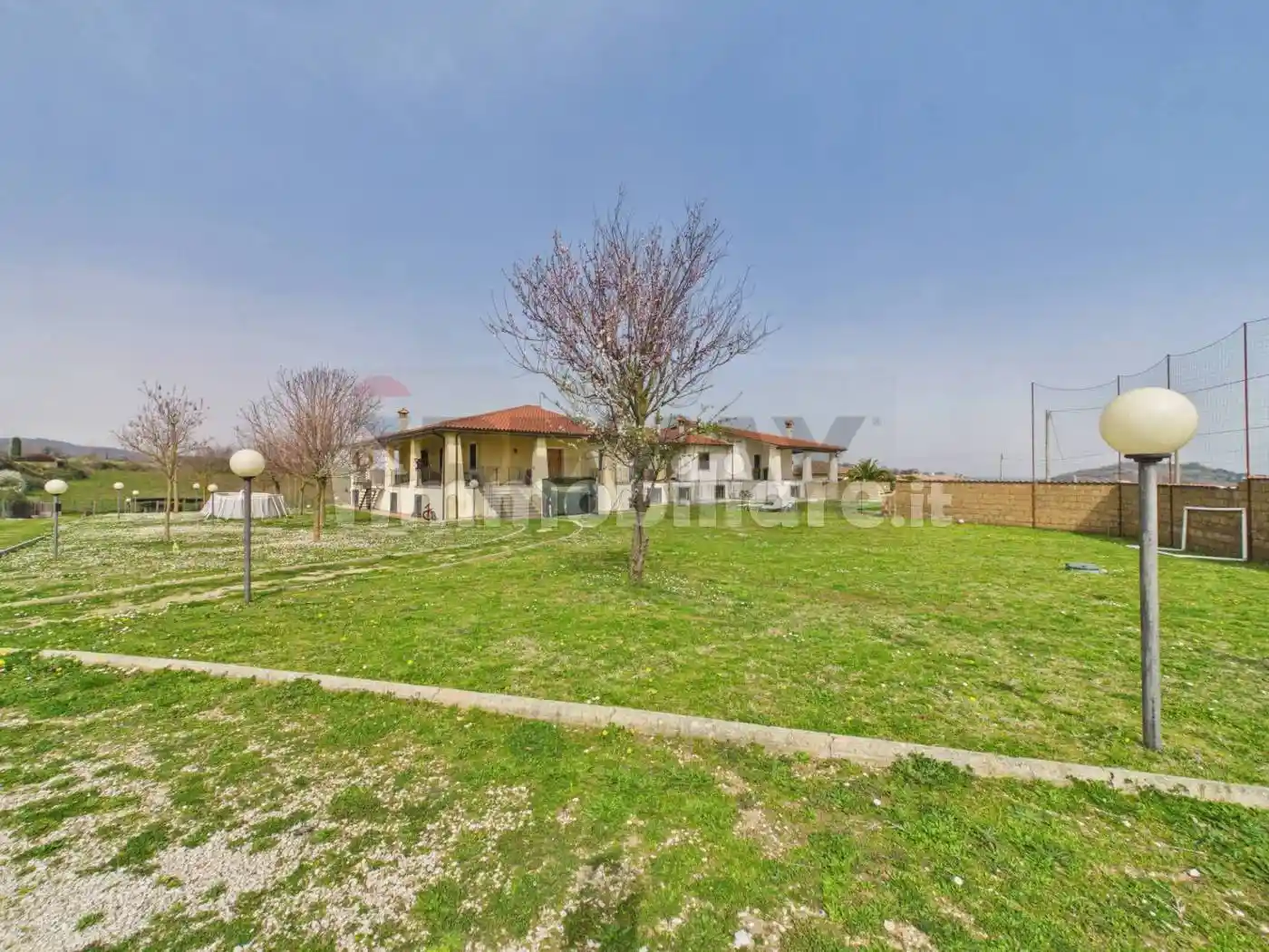 Villa in vendita a Monterosi