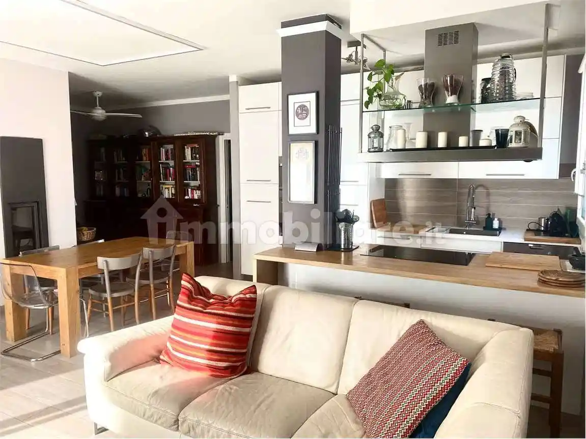 Villa in vendita a Modena