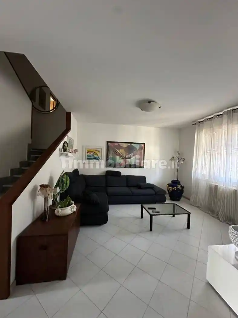 Villetta a schiera in vendita a Capraia e Limite