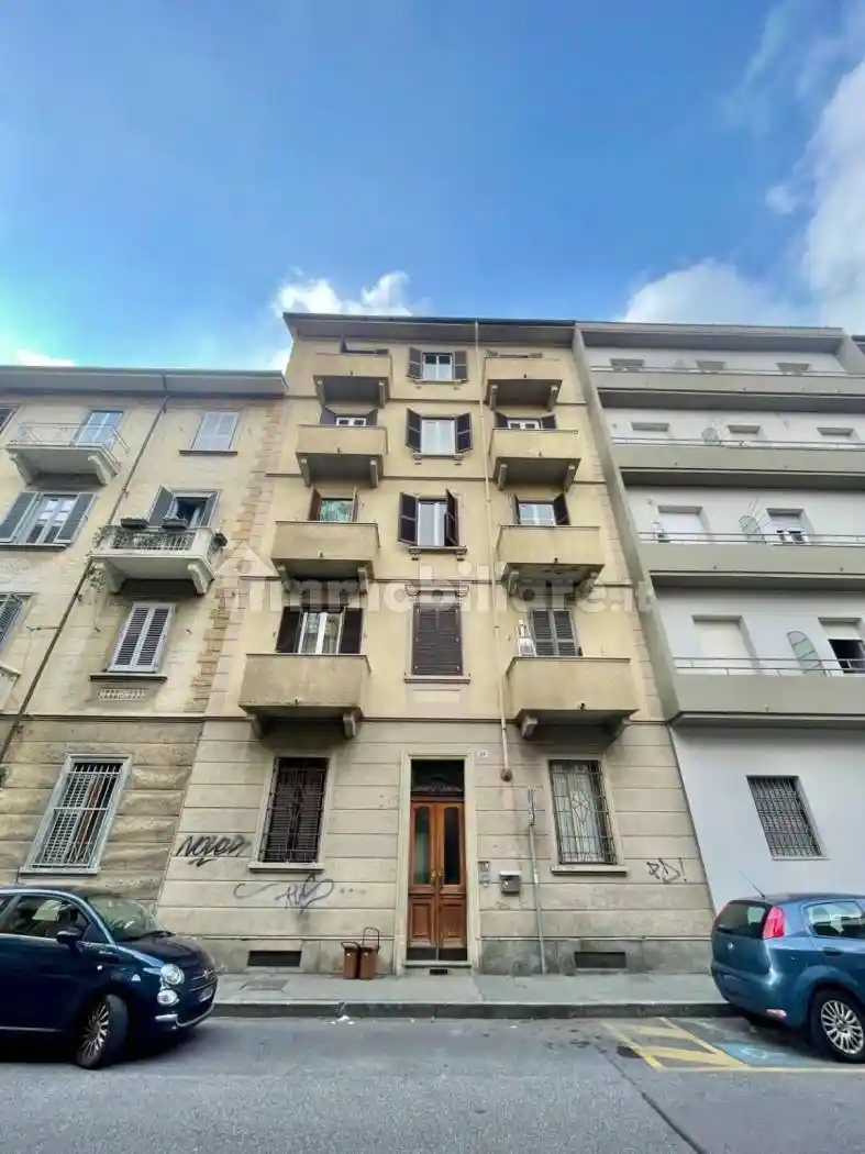 Appartamento in vendita a Torino