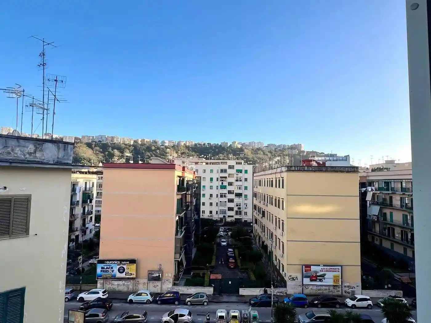 Appartamento in vendita a Napoli