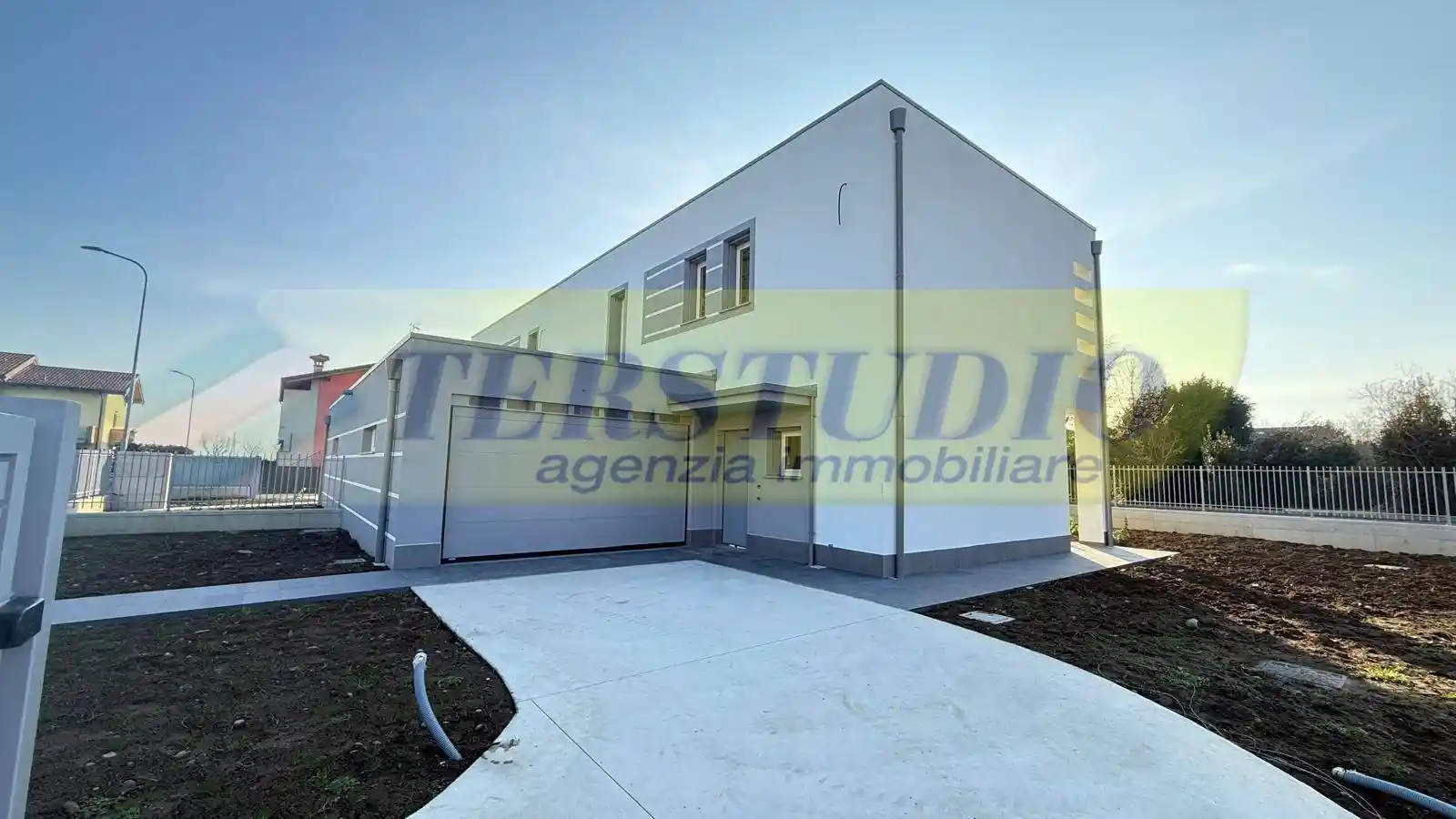 Villa in vendita a Mapello