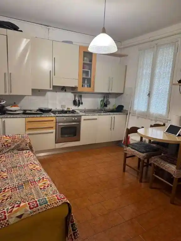 Appartamento in vendita a Modena