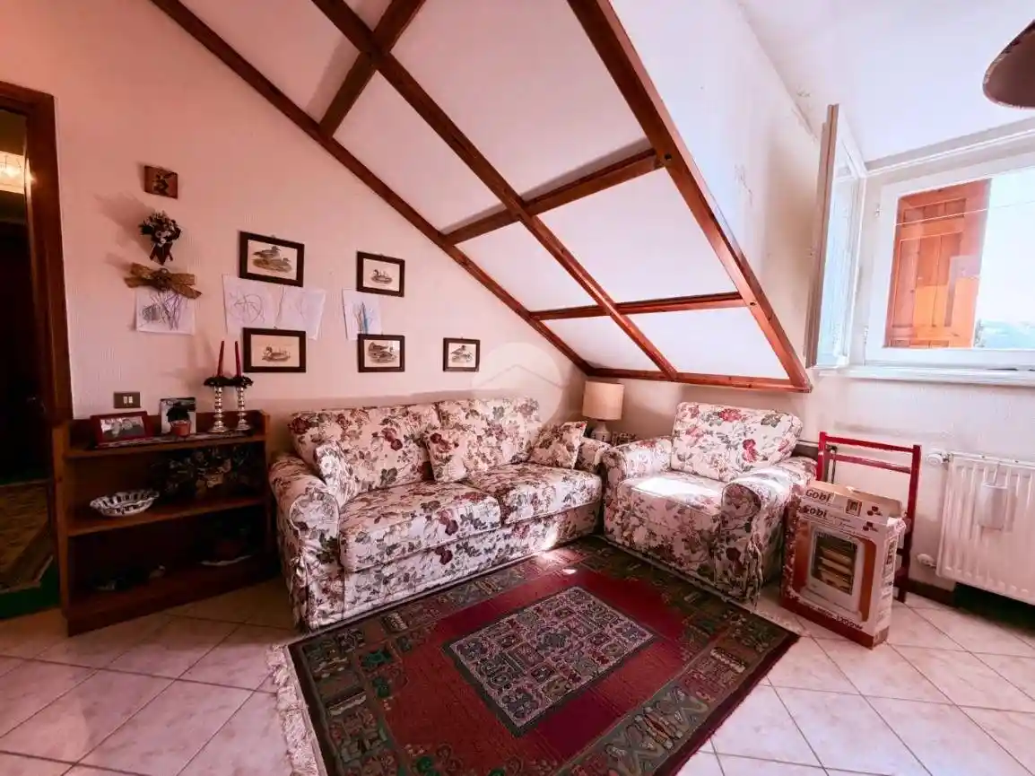 Appartamento in vendita a Ovindoli