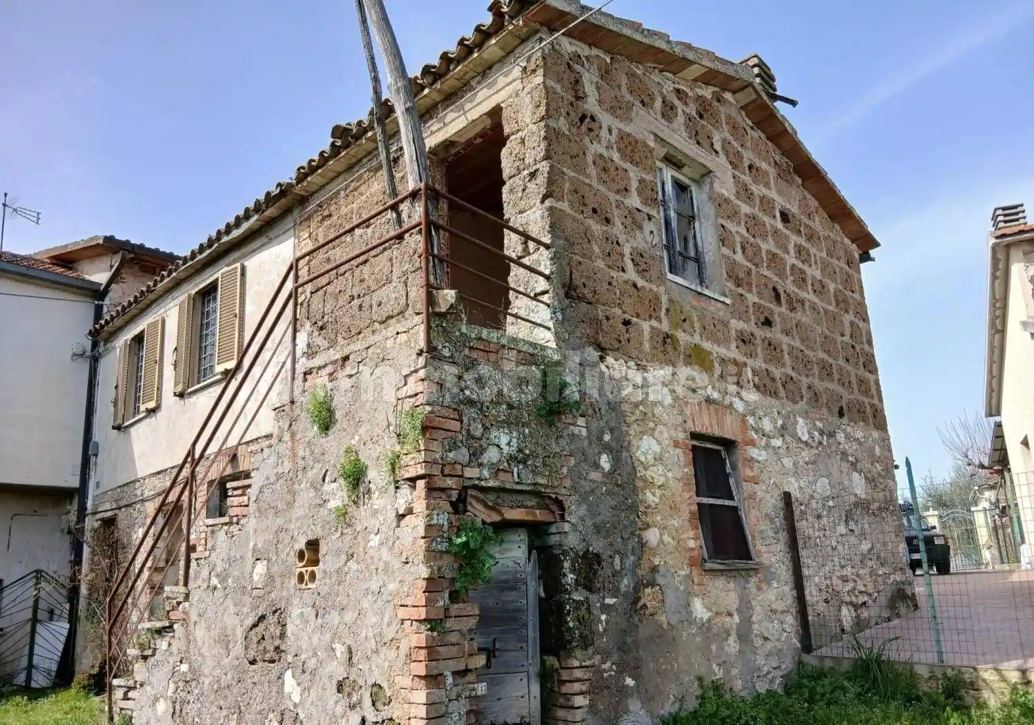 Casa indipendente in vendita a Montecastrilli