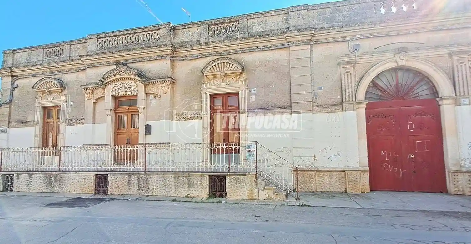 Casa indipendente in vendita a Adelfia